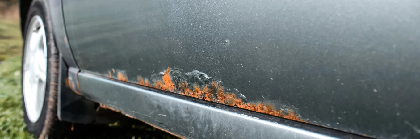 corrosion of metal on a car body close up rust o 2022 03 31 06 39 57 utc